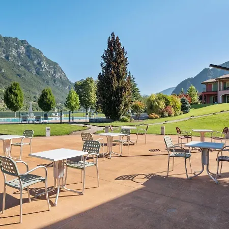 Lejlighed Amazing In Idro With Shared Pool Crone