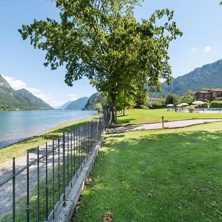 Amazing In Idro With Shared Pool Crone